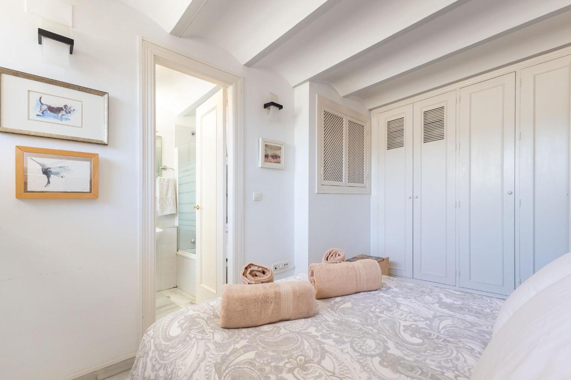 Charming 2 Bedroom Boutique Triplex Apartment With Private Terrace At Seville City Center By Ocityzen ภายนอก รูปภาพ