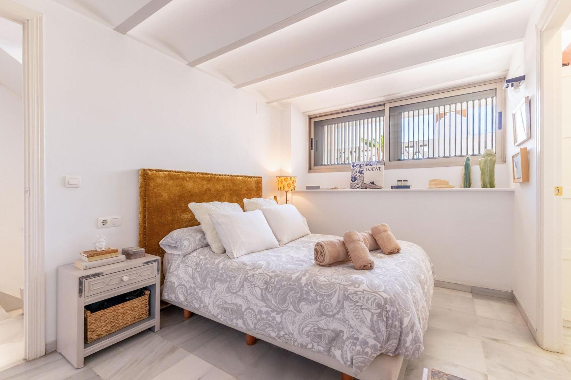 Charming 2 Bedroom Boutique Triplex Apartment With Private Terrace At Seville City Center By Ocityzen ภายนอก รูปภาพ