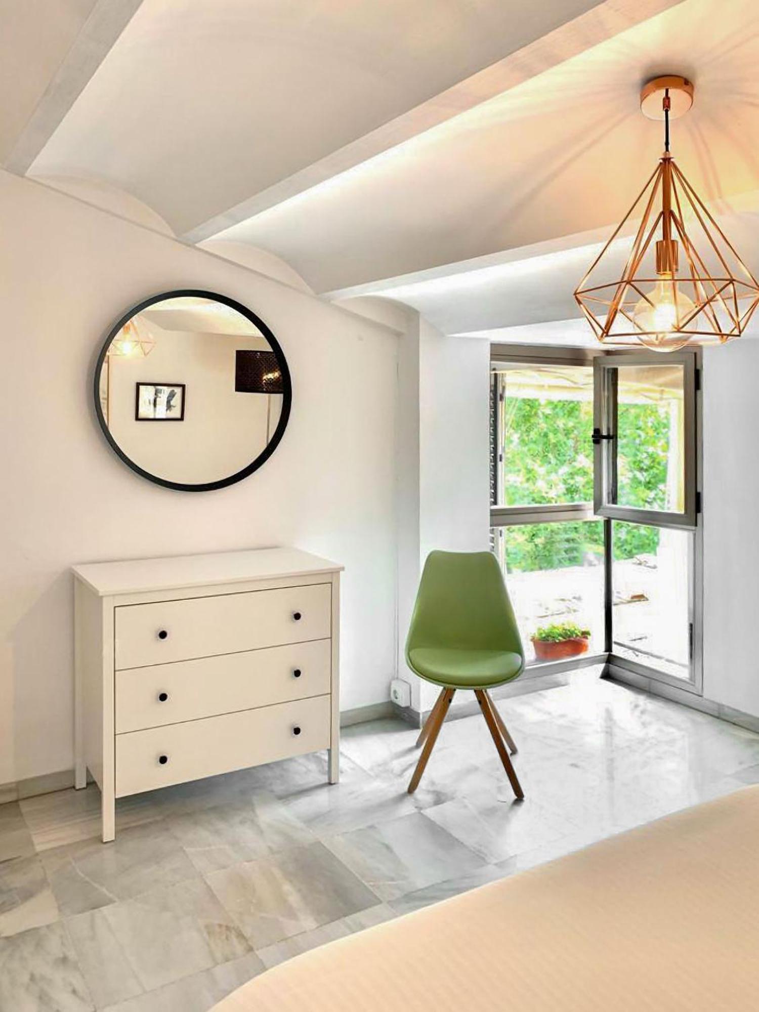 Charming 2 Bedroom Boutique Triplex Apartment With Private Terrace At Seville City Center By Ocityzen ภายนอก รูปภาพ
