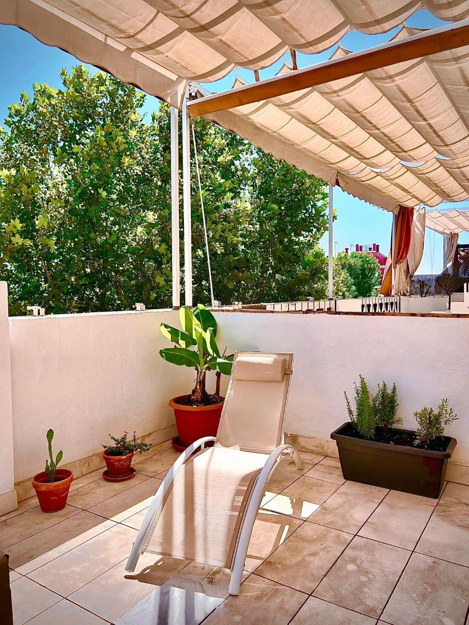 Charming 2 Bedroom Boutique Triplex Apartment With Private Terrace At Seville City Center By Ocityzen ภายนอก รูปภาพ